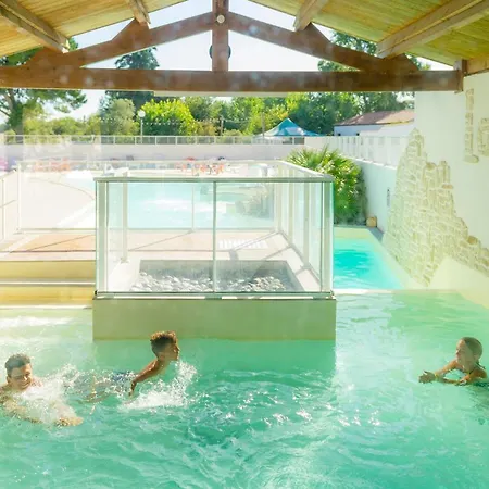 Bontempo Village La Yole مكان تخييم سان جان دي مونت