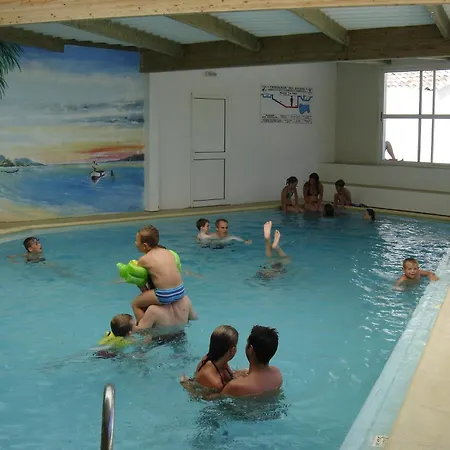 مكان تخييم Bontempo Village La Yole 4*